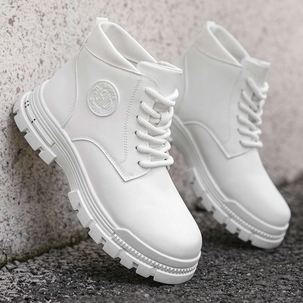 Botas de moto blancas a la mod - Men'S Fashion News reseña y precio