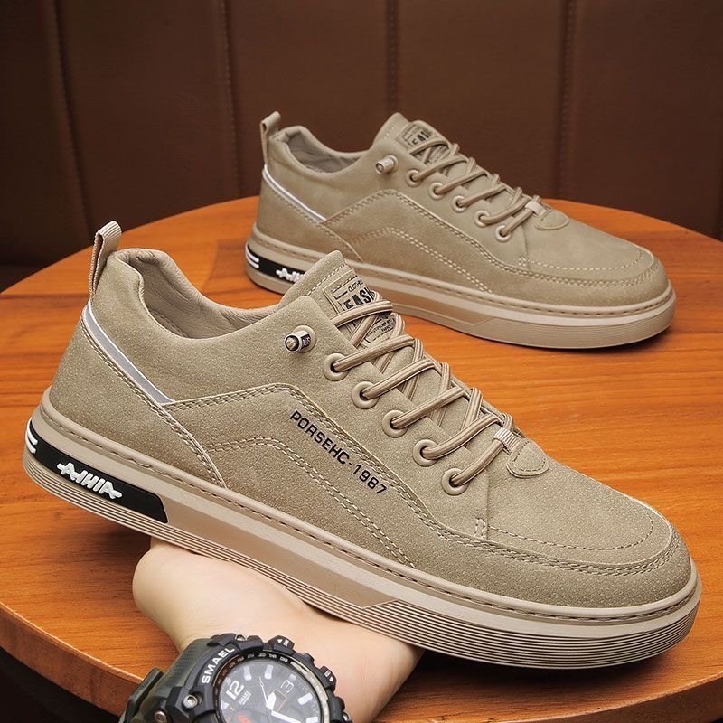Zapatillas de deporte blancas  - Mens Fashion Trainers reseña y precio